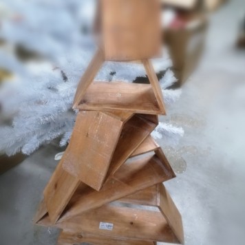 Raft din lemn forma de brad 58x98cm