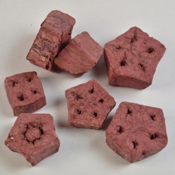 Felii de mehogany vopsit bordeaux