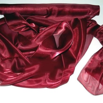 Organza satinata bordeaux