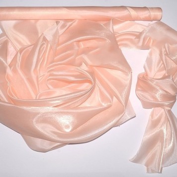 Organza satinata piersica deschis