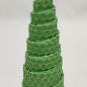 Lumanare tip brad din ceara naturala 13x4.5cm verde menta